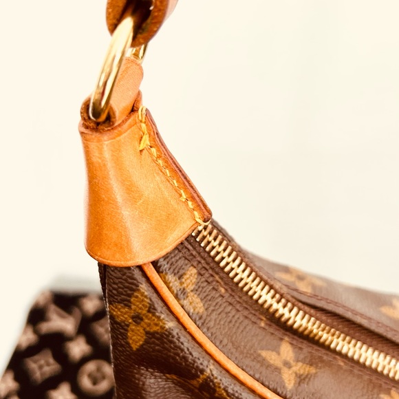 Authentic Louis Vuitton Monogram Bolougne 30 - Picture 6 of 16